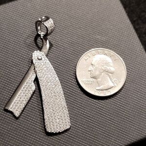 925 Sterling Silver stamped straight razor pendant. Hinges open and closed!